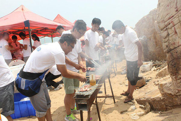 公司沙滩趣味运动会圆满结束(图9)