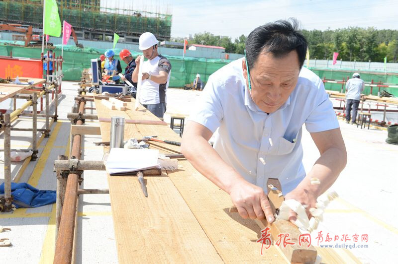 比速度拼质量！青岛农民工建筑技能大比拼(图5)