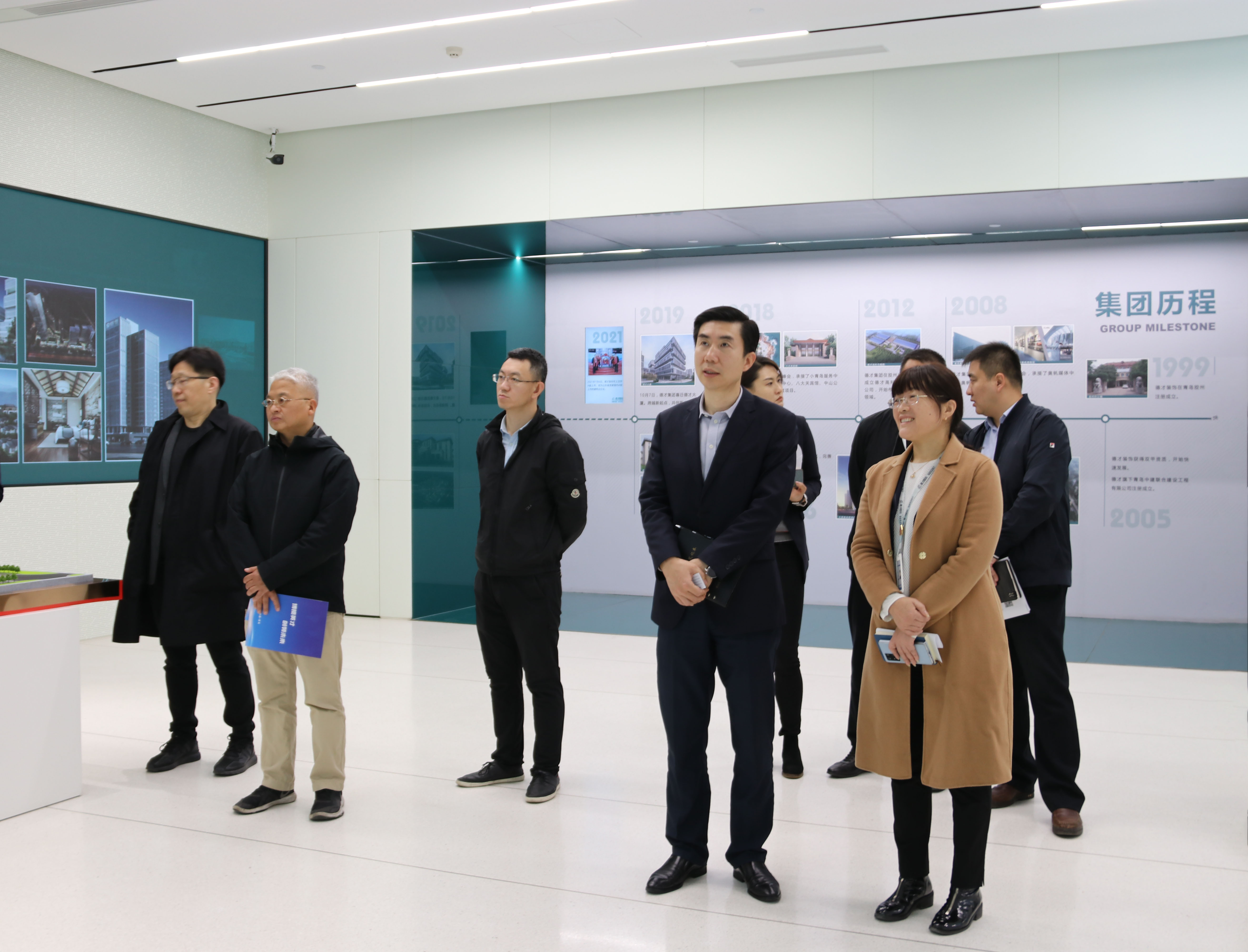 人社部领导莅临中建联合调研指导人才队伍建设工作(图3)