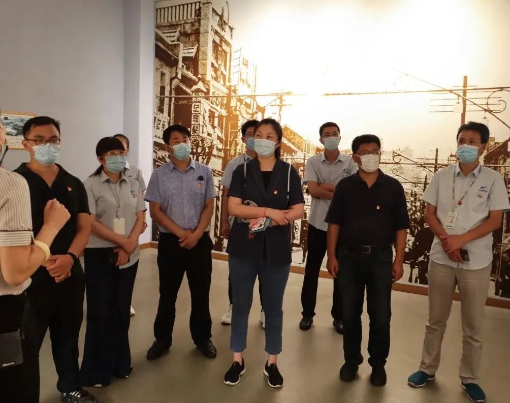 铭记党史,砥砺前行|支部共建走进青岛市博物馆(图2) 铭记党史,砥砺前行|支部共建走进青岛市博物馆(图2)