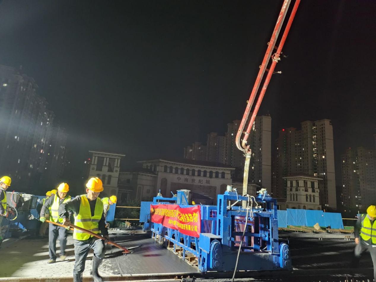 科技赋能 | 中建联合实现UHPC新型科技材料在重庆路快速路工程成功应用(图4)